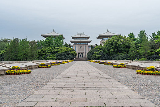 中国江苏南京雨花台烈士纪念馆和广场道路