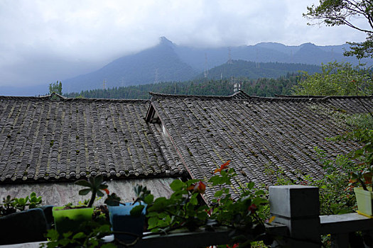 峨眉山七里坪