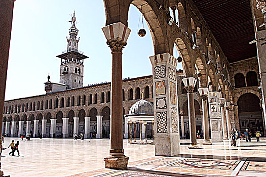 叙利亚大马士革伍麦叶清真寺廊柱