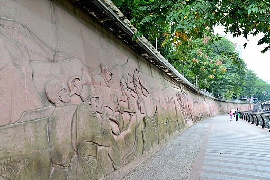贵州遵义湘江河畔长征诗词壁