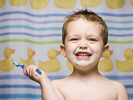 男孩,牙刷,浴室,微笑