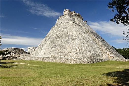 巫师金字塔,玛雅,遗迹,乌斯马尔,尤卡坦半岛,墨西哥