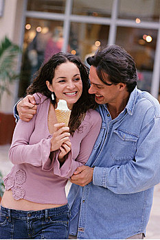 伴侣,冰淇淋
