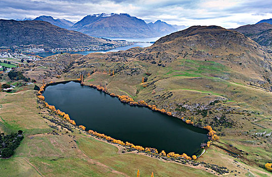 新西兰皇后镇,queenstown,附近的约翰逊湖,lakejohnson