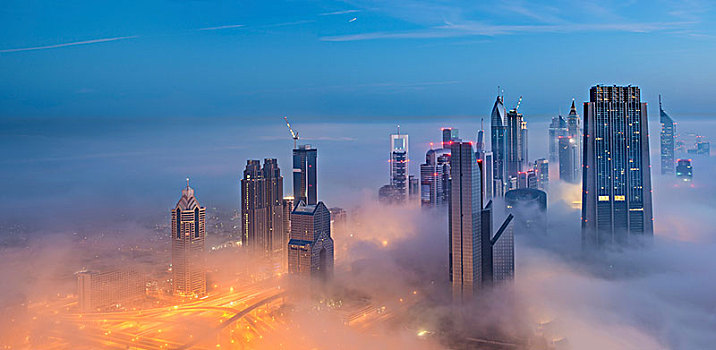 城市,光亮,摩天大楼,高处,云,迪拜,阿联酋,黄昏