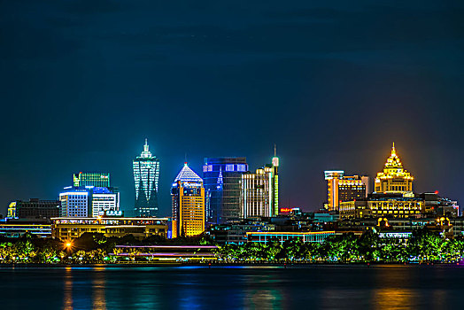 杭州西湖与城市风光夜景