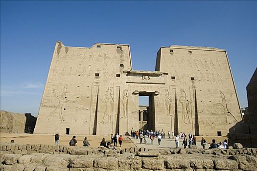 第一,正门入口,荷露斯神庙,伊迪芙,路克索神庙,尼罗河流域,埃及,非洲