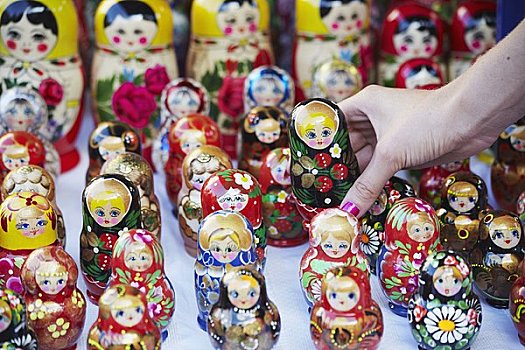 立陶宛,维尔纽斯,女人,拿着,纪念品,俄国玩偶