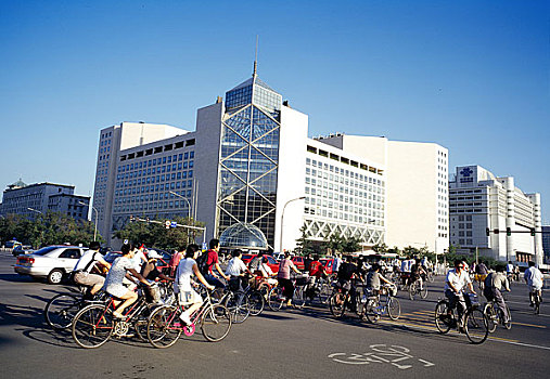 中银大厦自行车上班