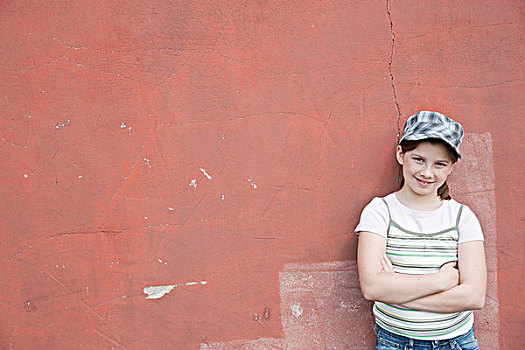 年轻,女孩,帽子,站立,正面,涂鸦,墙壁