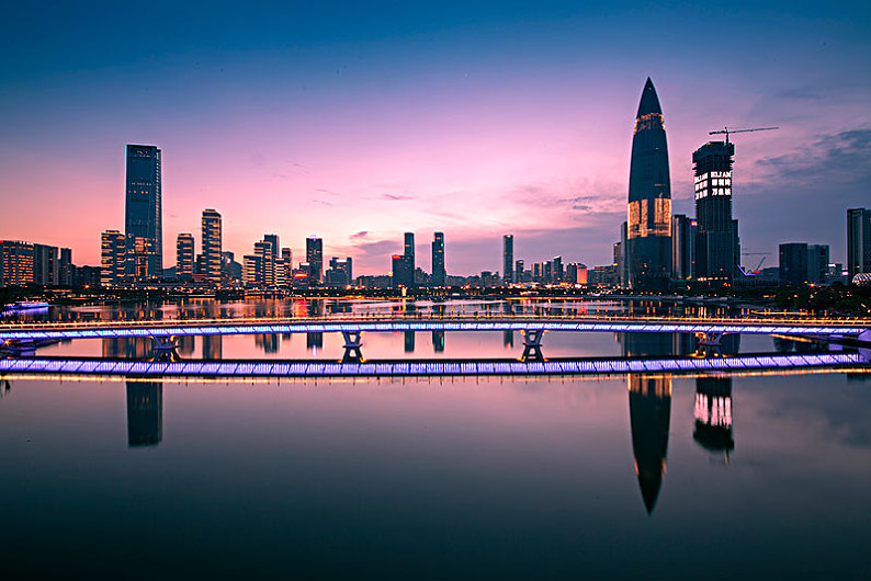 中國廣東深圳南山後海灣都市夜景