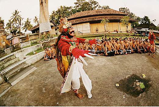 克差舞,乡村,巴厘岛