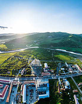 四川阿坝红原县县城城市风光