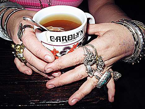 女人,许多,戒指,手镯,茶