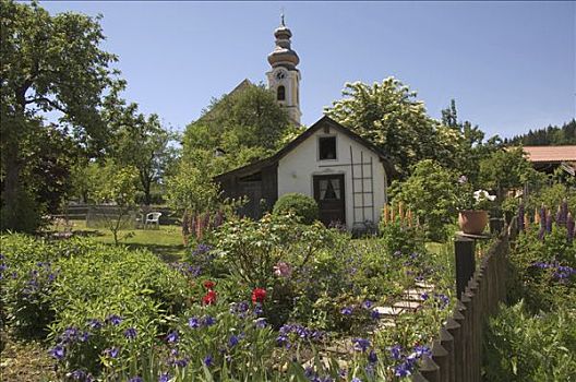 盛开,别墅花园,正面,教堂,十字架,上巴伐利亚,巴伐利亚,德国