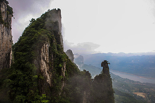 恩施,黄鹤峰,风景,景点,旅游,高山,山区,神秘,树木,植被,石头,鄂西,奇石,峡谷,壮观,云海,仙境