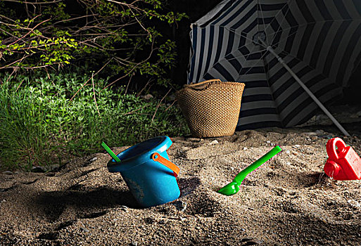 玩具,阳伞,海滩,夜晚