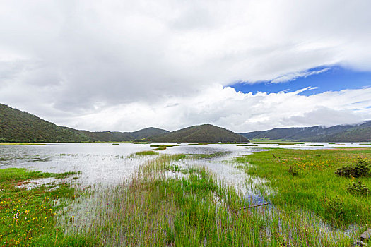 普达措国家公园