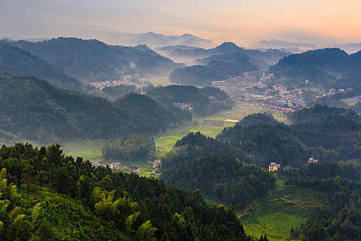 湘中丘陵田园风光