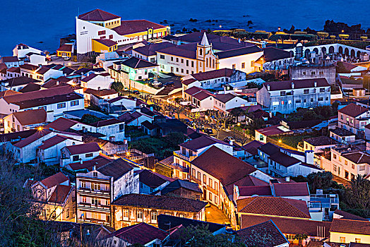 葡萄牙,亚速尔群岛,岛屿,城镇景色,晚间