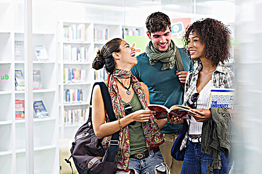大学生,微笑,图书馆