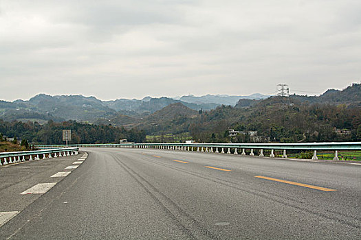 山地公路速度与激情