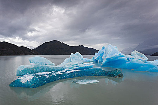 智利,麦哲伦省,区域,托雷德裴恩国家公园,灰色,冰川冰