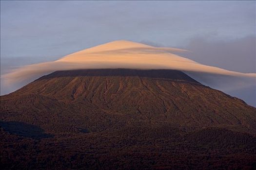 层状火山,透镜状,云,东非,裂谷,卢旺达