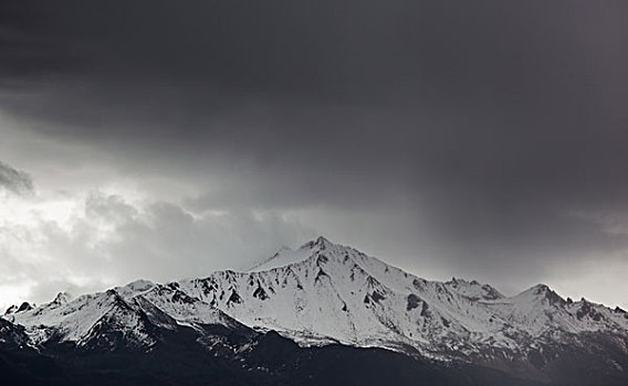 雪山