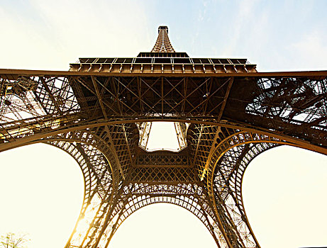 仰视,埃菲尔铁塔,巴黎,法国