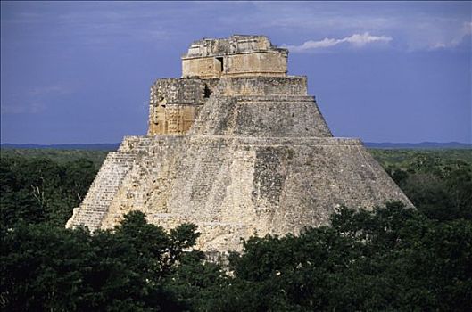 墨西哥,尤卡坦半岛,乌斯马尔,金字塔