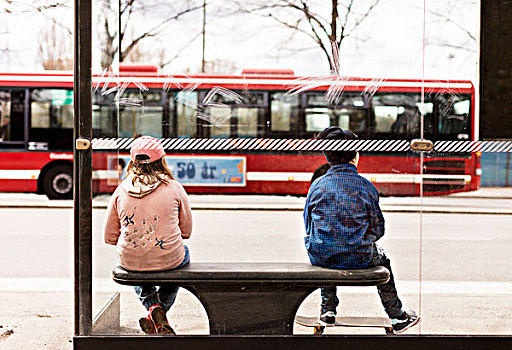 男孩,女孩,坐,公交车站