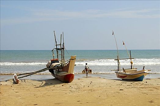 渔船,舷外支架,海滩,靠近,印度洋,斯里兰卡,南亚,亚洲