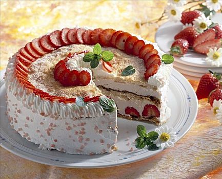 草莓蛋糕,奶油,蓬松饼,块