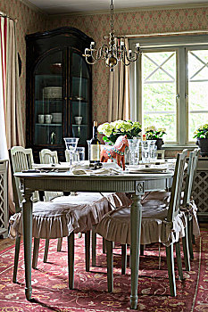 老式,餐桌,椅子,褶皱,垫子,乡村,餐厅