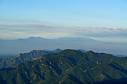 海坨山露营之云海日出