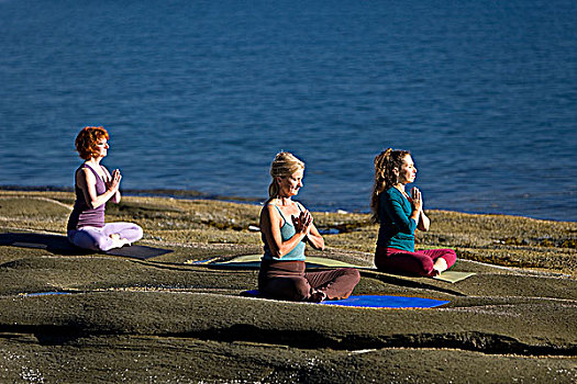 瑜珈,选手,岛屿,冥想,放松,盘腿坐,山谷,温哥华岛,不列颠哥伦比亚省,加拿大