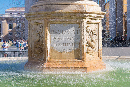 喷泉,圣彼得广场