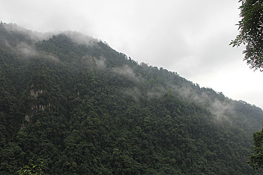 峨眉山