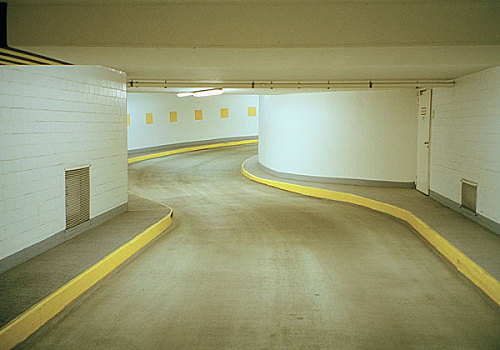 坡道,地下,停车场