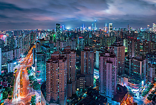 上海普陀长寿路夜景