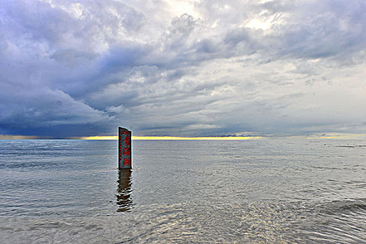 青海湖日出