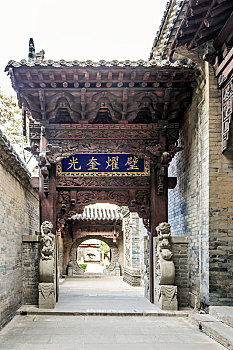 中国山西省晋城市皇城相府大院的中式门楼