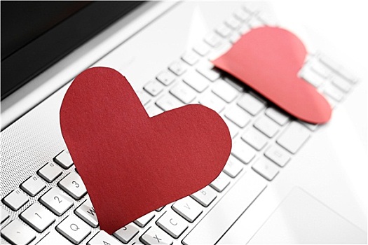 网恋,概念,两个,纸,心形,电脑键盘