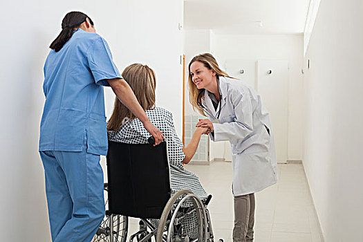 医生,交谈,病人,轮椅,护理,推,医院