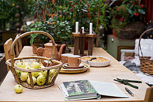 篮子,苹果,乡村,咖啡服务,木桌子