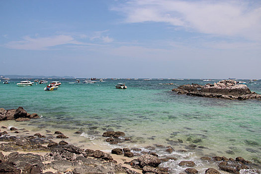 芭提雅海岛自然风光夏季蓝色海洋海滩海景