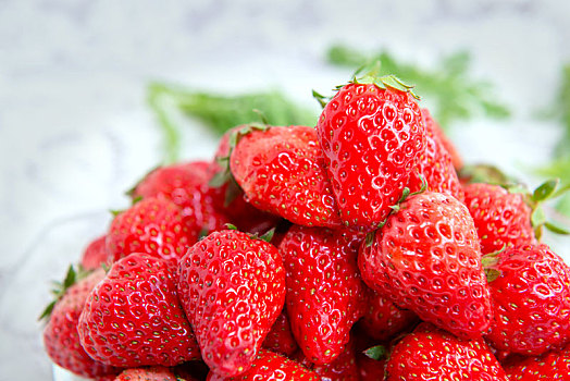 红色新鲜草莓