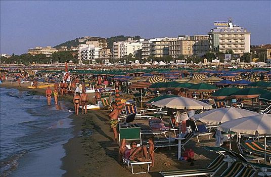 书桌,椅子,遮阳伞,海滩,海洋,游泳,罗马涅区,意大利,欧洲