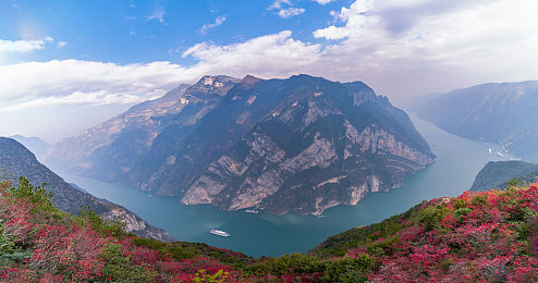 神女峰红叶图片